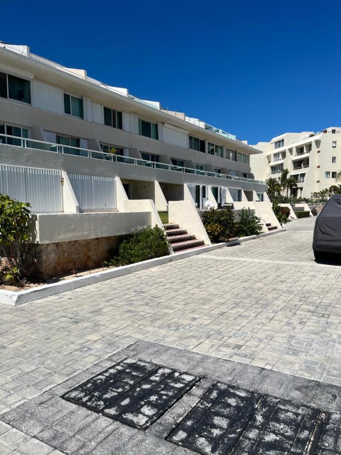 Condominios Brisas Zona Hotelera Канкун Екстериор снимка